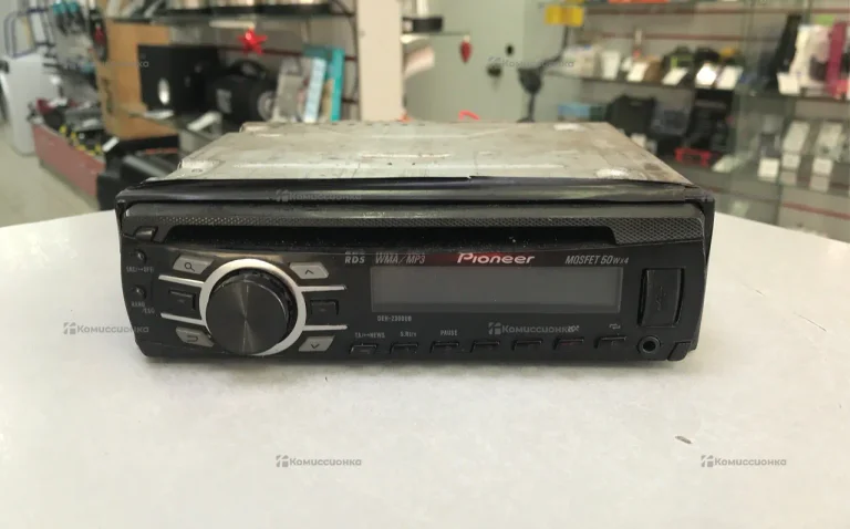 Автомагнитола  pioneer
