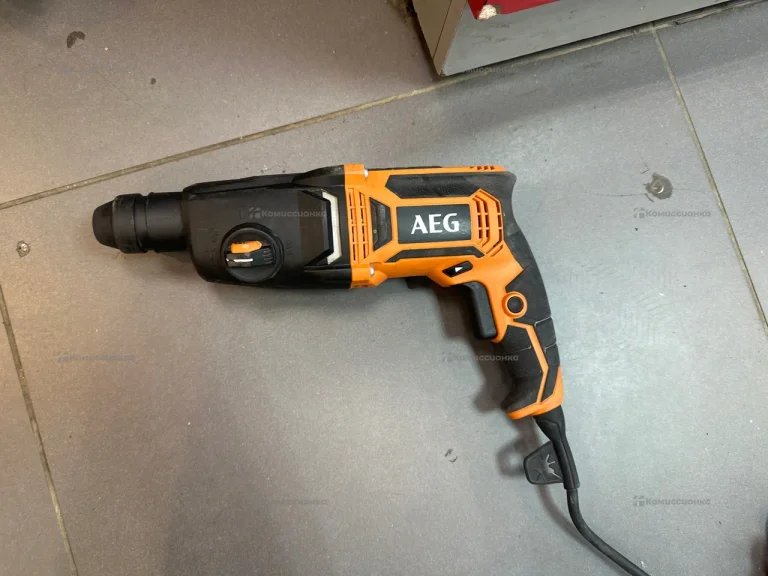 перфоратор AEG KH24IE