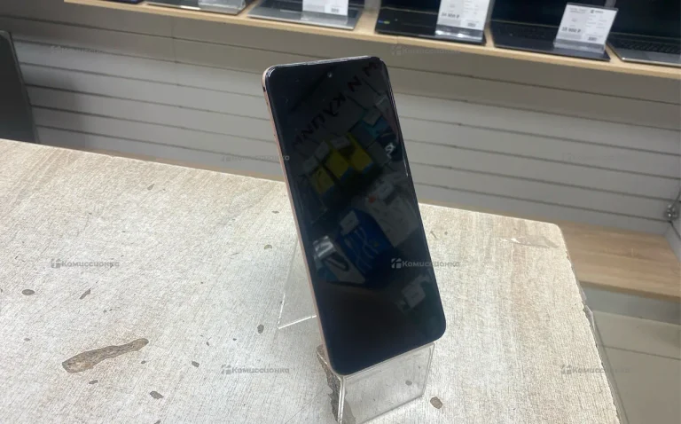Infinix HOT 12 PLAY NFC 4/64Gb