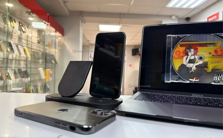 Apple iPhone 11 4/64 ГБ