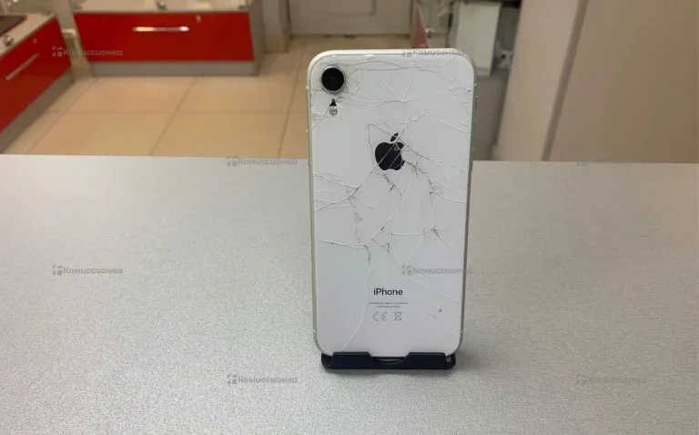 Apple iPhone Xr 64 ГБ