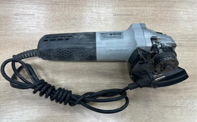 Углошлифовальная машина Ресанта УШМ-125/900