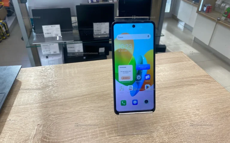 Tecno Spark 20C 4/128 ГБ