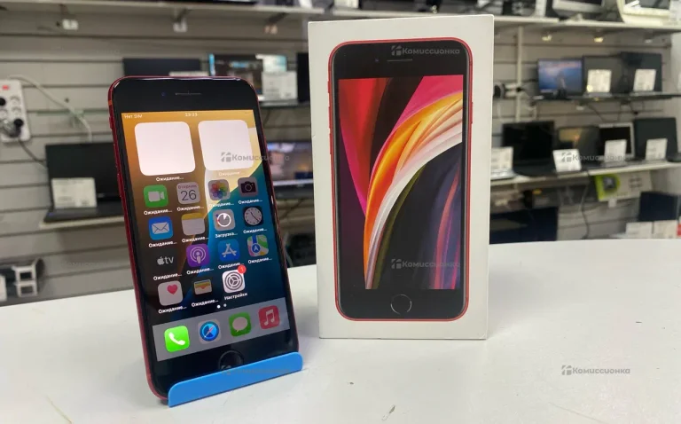 Телефон Apple iPhone SE 2020 64GB