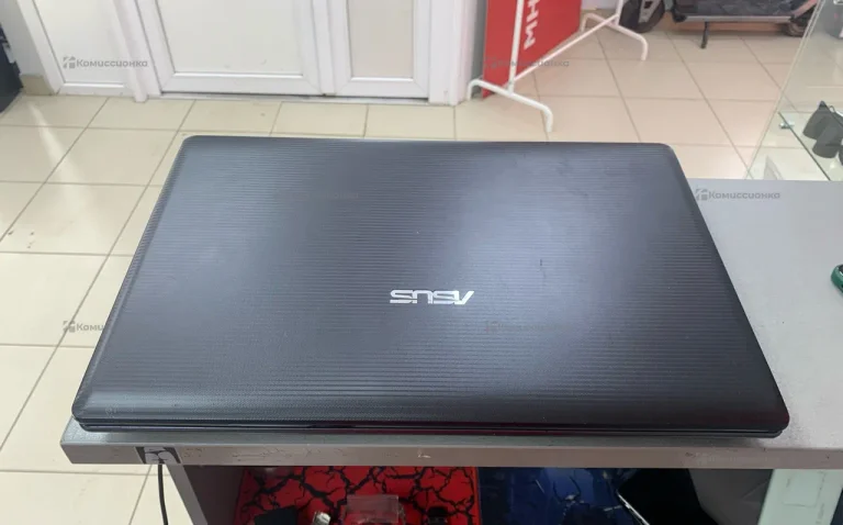 Ноутбук  ASUS