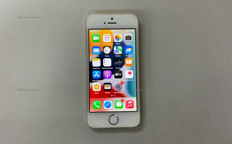 Apple iPhone SE 16 ГБ