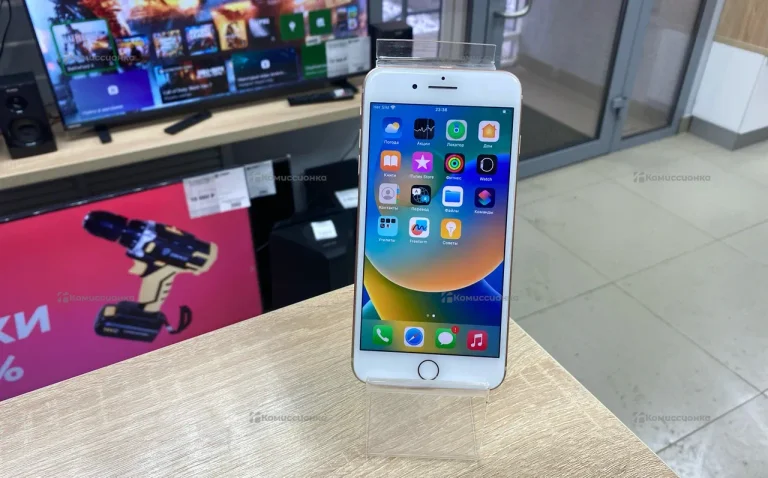 Apple iPhone 8 Plus 3/64 ГБ