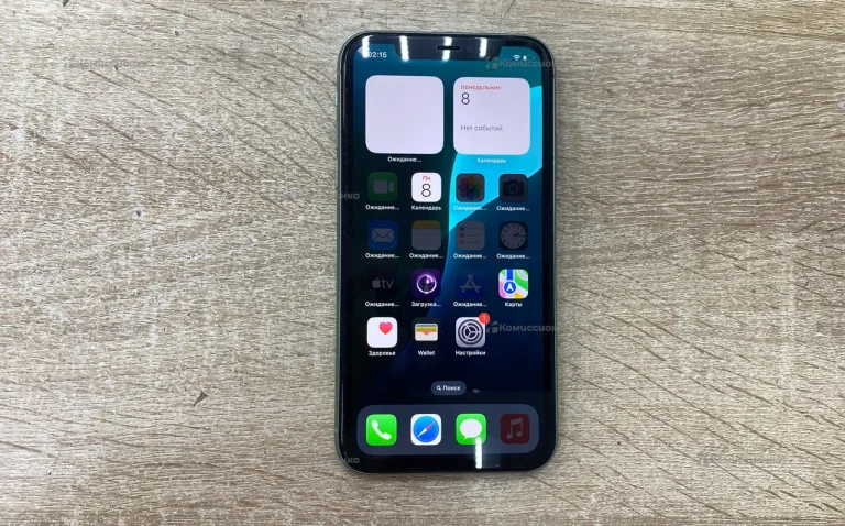 Apple iPhone 11 4/128 ГБ