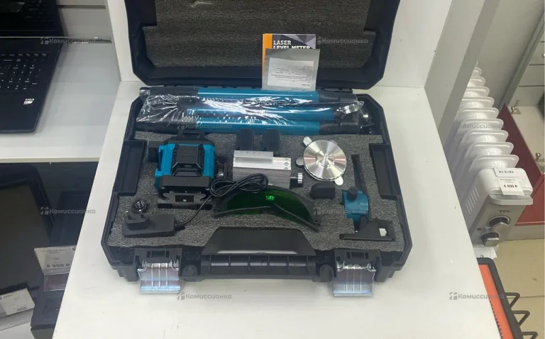 Лазерный уровень Makita