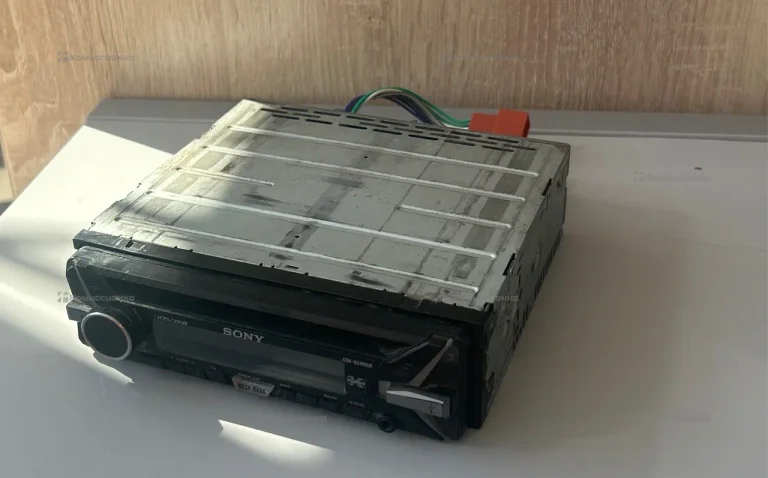 Автомагнитола  Sony