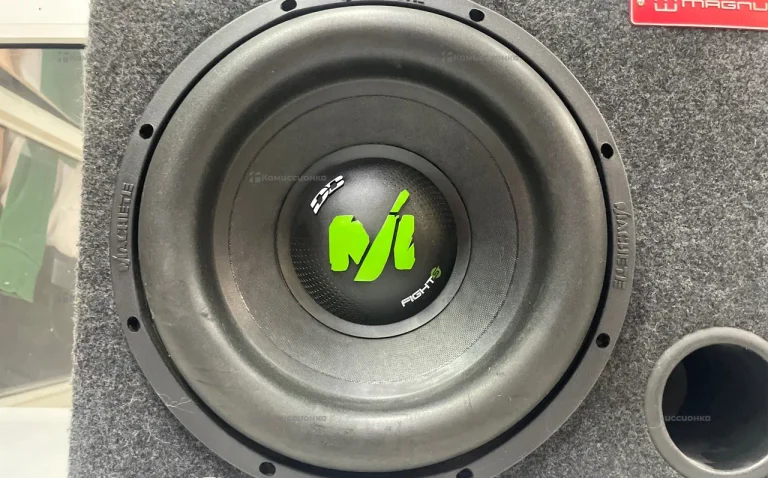 Сабвуфер  Machete 12 800wt