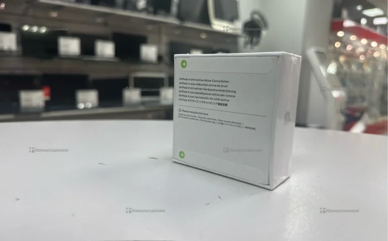 Наушники  AirPods 4