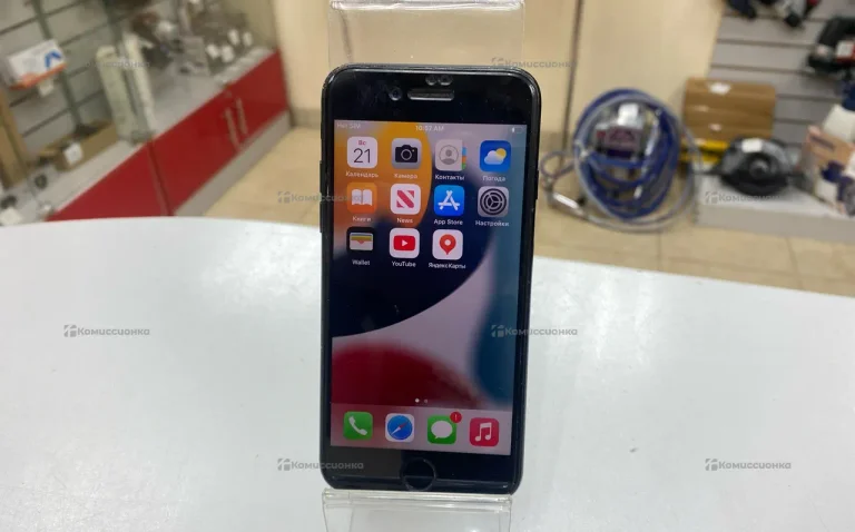 Apple iPhone 7 2/32 ГБ