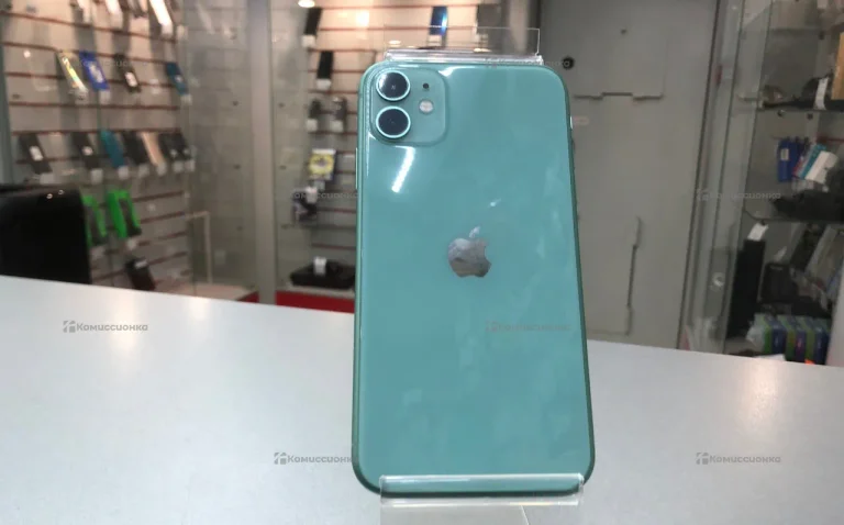 Apple iPhone 11 4/64 ГБ