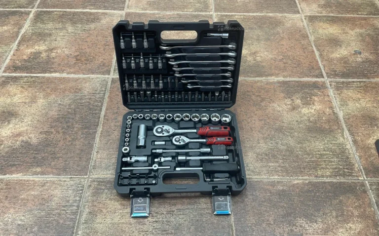 набор инструментов forcekraft 82 предмета