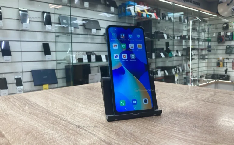 Tecno Spark 10C 4/64 ГБ