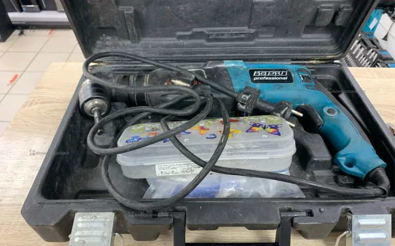 Перфоратор Варяг ПЭ-950П
