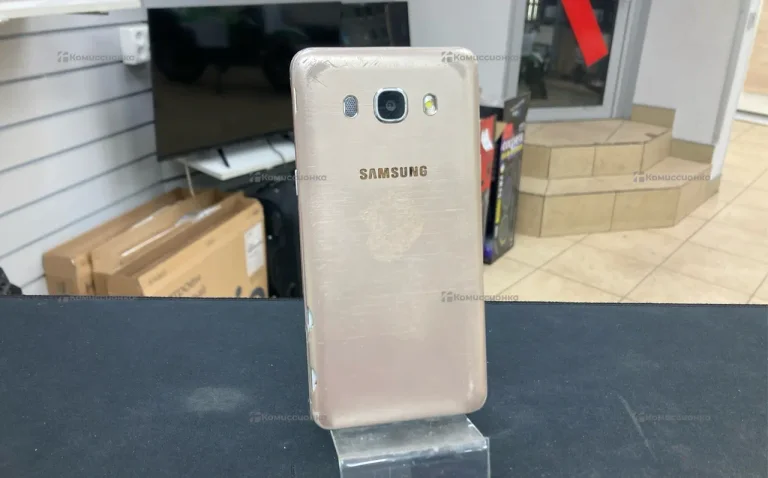 Samsung Galaxy J5 2/32 ГБ