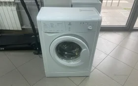 Стиральная машина  indesit wiun81