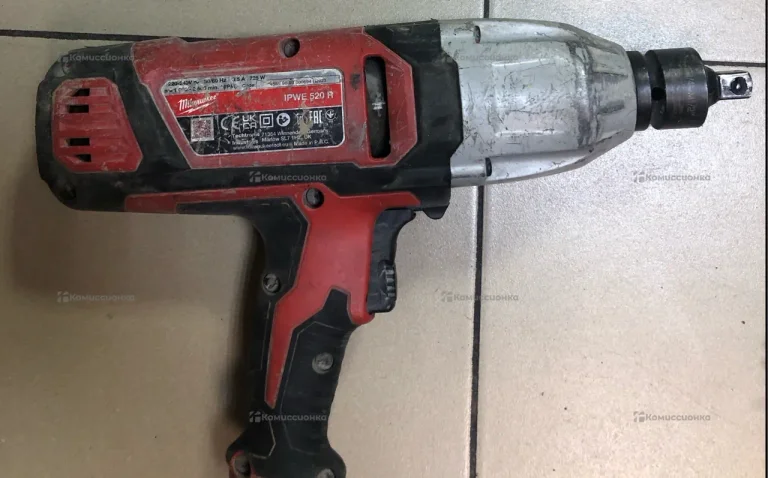 Гайковерт Milwaukee IPWE 520 R