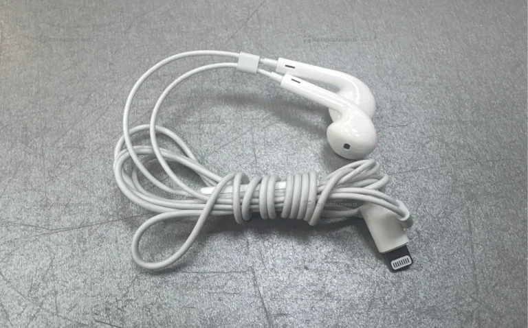 Наушники Apple EarPods