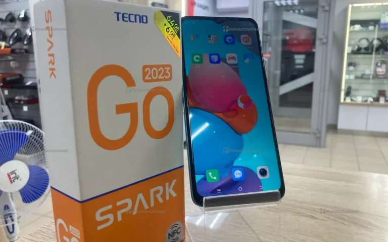 Tecno Spark Go 2023 4/64 ГБ