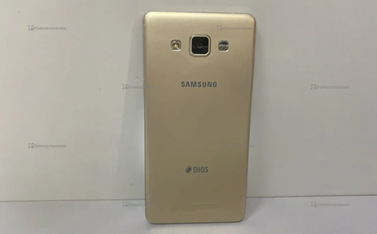 Samsung Galaxy A5 2/16 ГБ