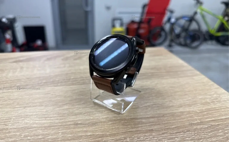 Часы  Samsung galaxy watch 3