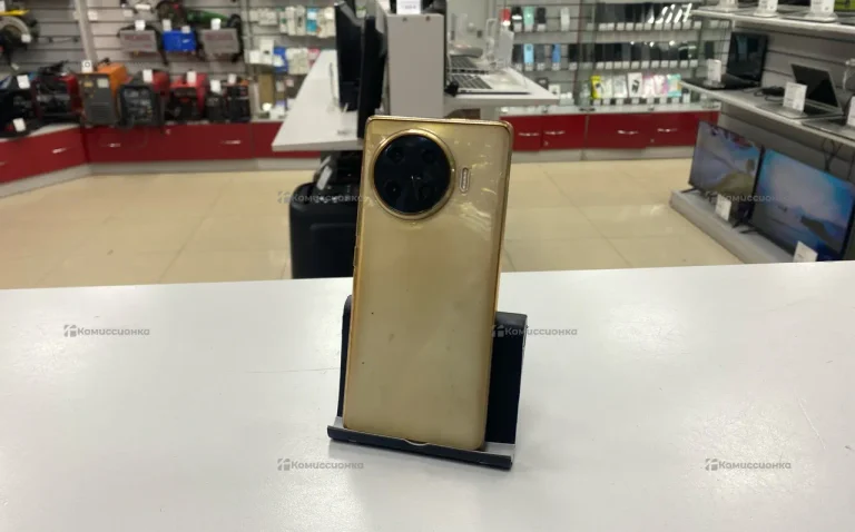 Tecno Spark 20 Pro+ 8/256 ГБ