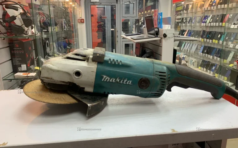 УШМ makita GA9020