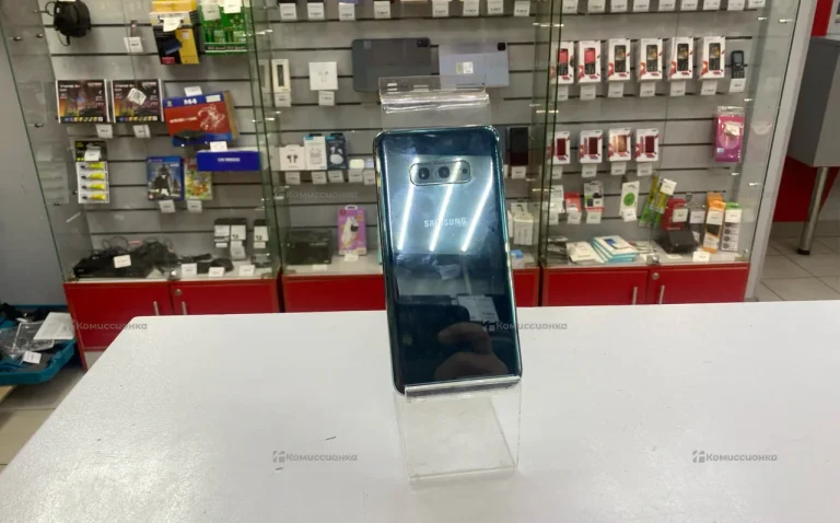 Samsung Galaxy S10e 6/128 ГБ