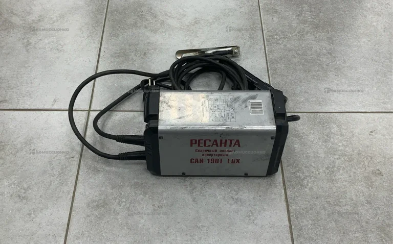 Сварочный аппарат РЕСАНТА САИ-190Т