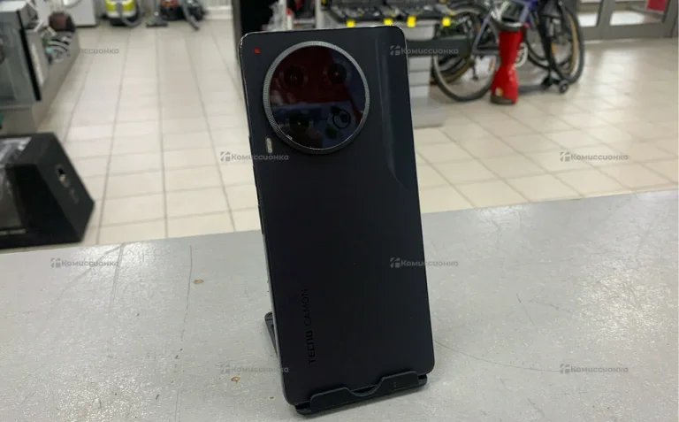 Tecno Camon 30 8/256 ГБ
