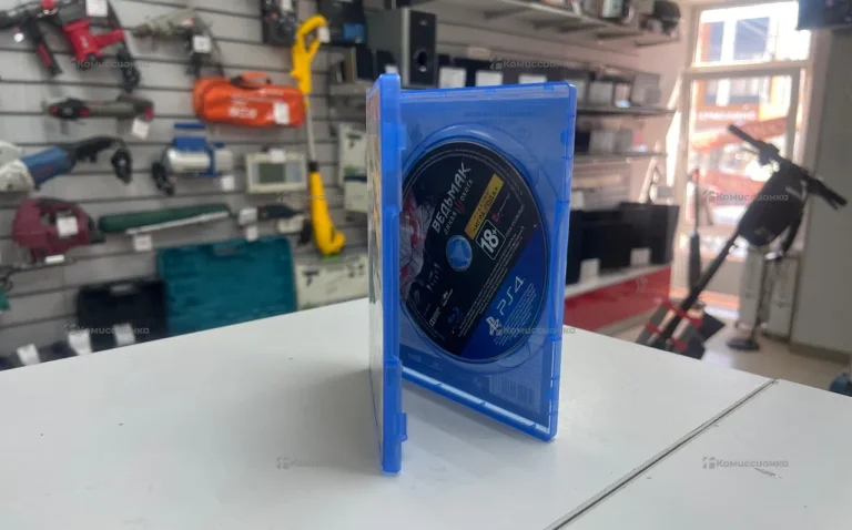 PS4. Диск Ведьмак 3