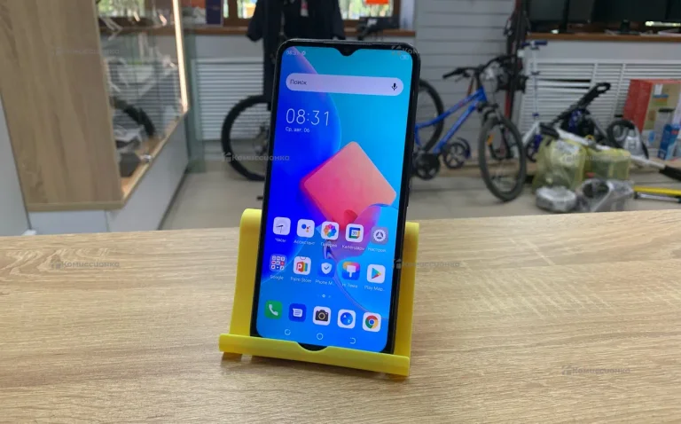 Tecno Spark 8C 64Gb