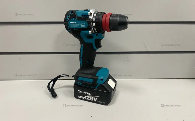 Бесщеточный шуруповерт Makita 26V реплика