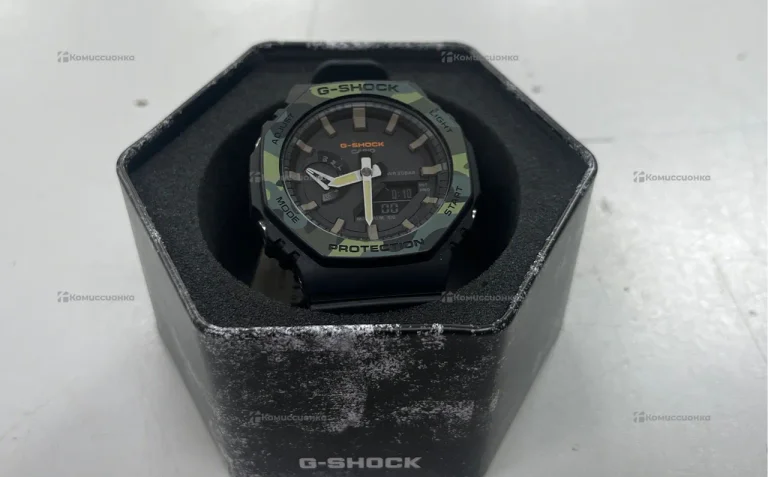 Часы Casio G-SHOCK GA-2100SU-1AE