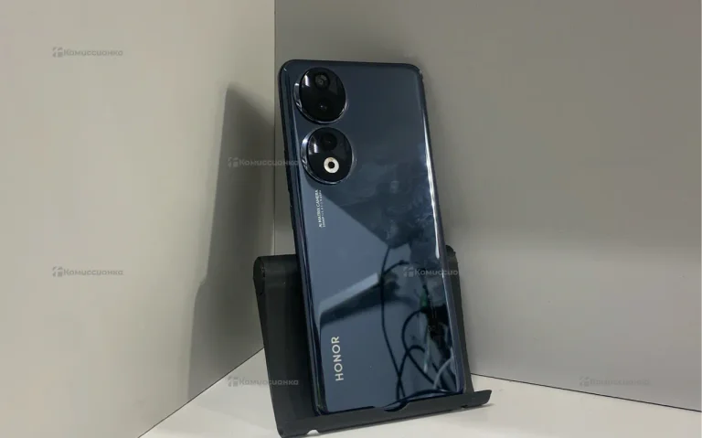 Honor 90 8/256GB.