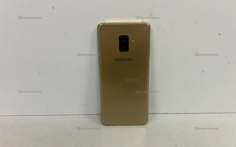 Samsung Galaxy A8+ (2018) 4/64 ГБ