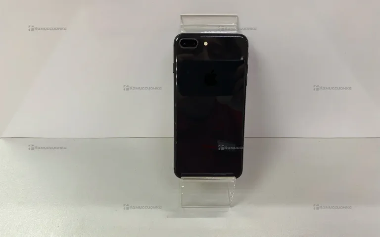 Apple iPhone 8 Plus 3/64 ГБ