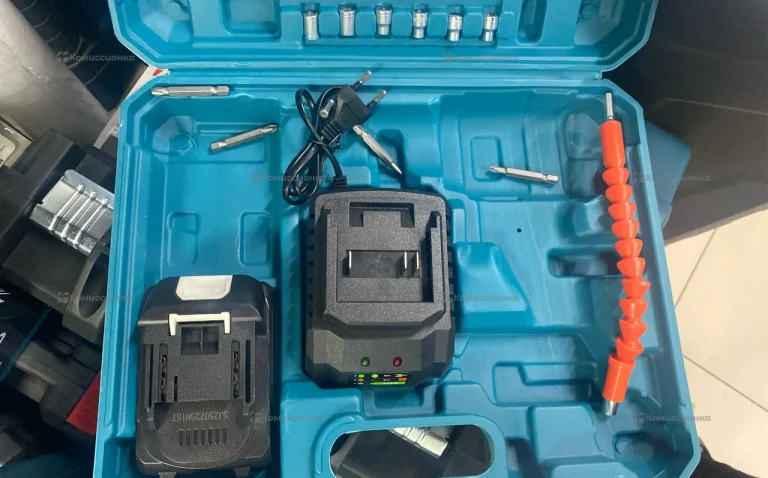 шуруповерт MAKITA б/щ
