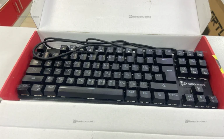 Клавиатура  dominator