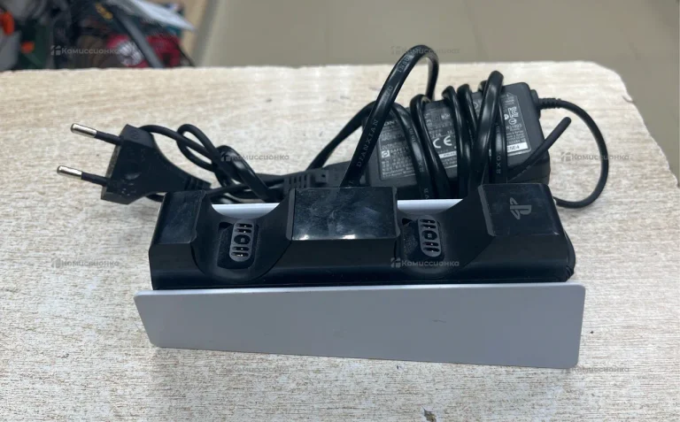 Ps 5 зарядное устройство для двух геймпадов DualSe