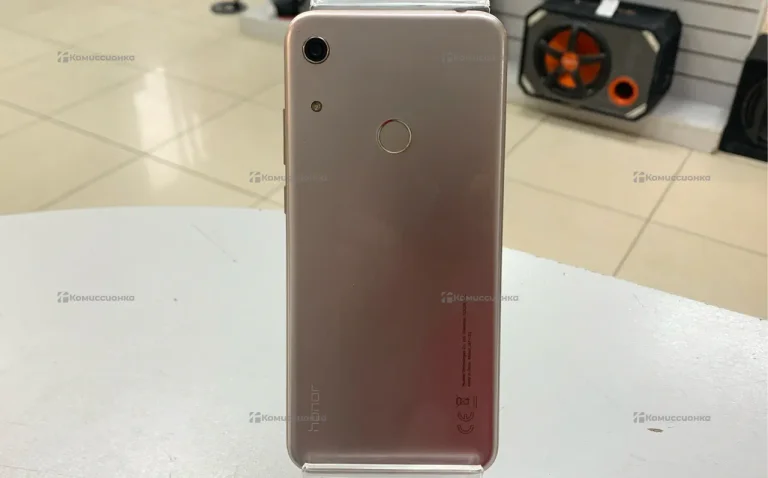 Honor 8A 2/32 ГБ