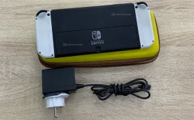 Приставка Nintendo Switch OLED 64 ГБ