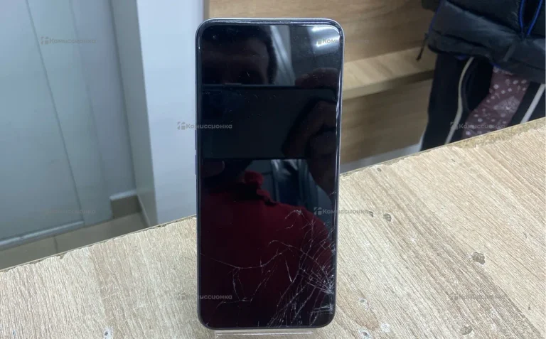 Realme 8i 4/128 ГБ