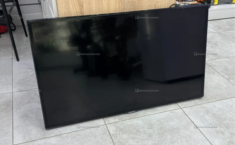 Телевизор Samsung UE40ES5557K