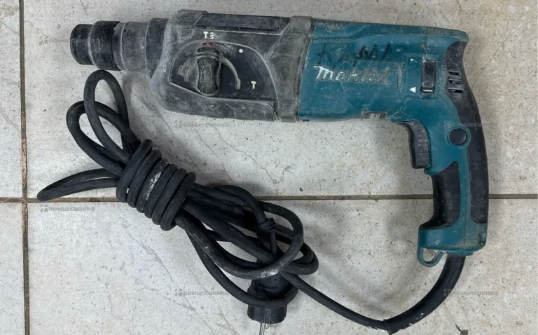 перфоратор Makita hr 2470