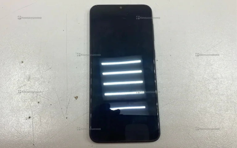 Samsung Galaxy A20 3/32 ГБ