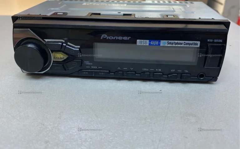 Автомагнитола  pioneer mvh-180ubg